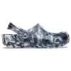 Beach Marbled -unisex-sandaalit, musta ja valkoinen, ”Black White”