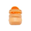 Classic Clog Retro Crocs -sandaalit, paksu pohja, oranssi, pienet valaat