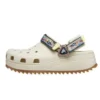Classic Hiker Ikat -pistokkaat ”White Tan”