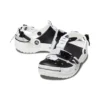 Classic Zip Tie Buckle -pistokkaat ”Black White”