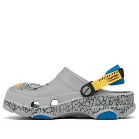 Crocs x Jurassic World Classic All-Terrain Clogs ”Slate Grey”