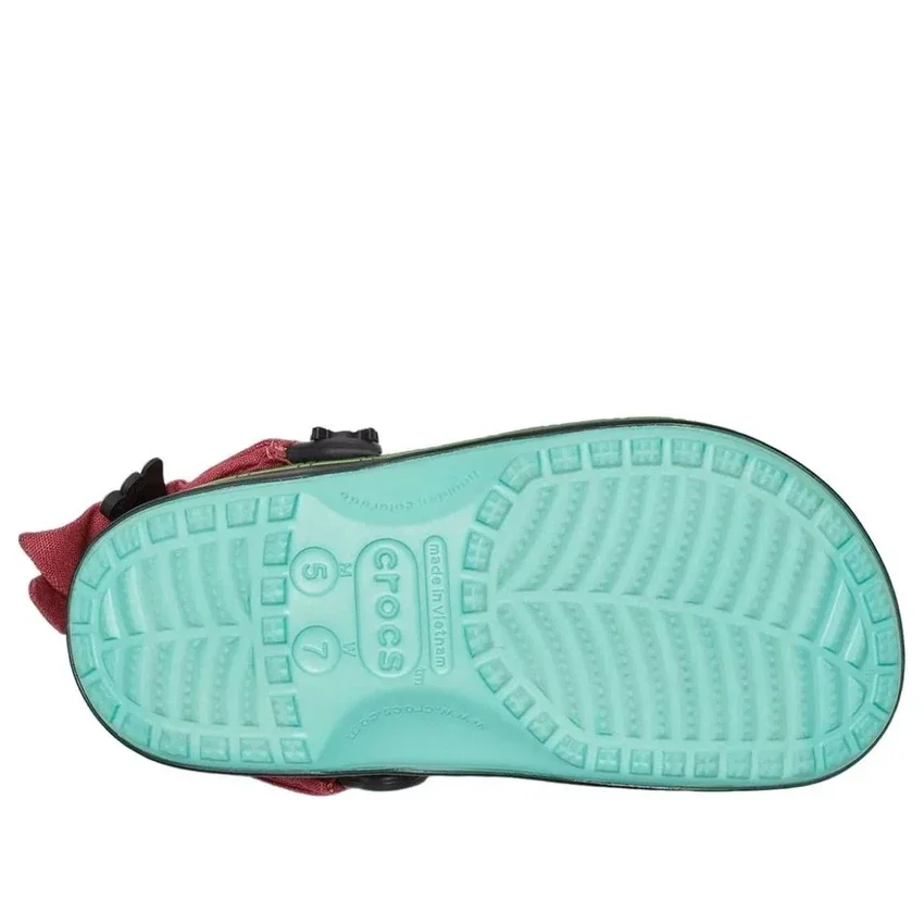 Crocs x One Piece Classic Clog ”Zoro” Crocs x One Piece Classic Clog ”Zoro”
