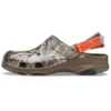 Crocs x Realtree All-Terrain -pistokkaat ”Edge Camo Walnut”