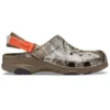 Crocs x Realtree All-Terrain -pistokkaat ”Edge Camo Walnut”