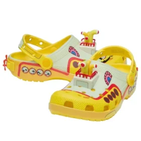 Crocs x The Beatles -pistokkaat ”Yellow Red”