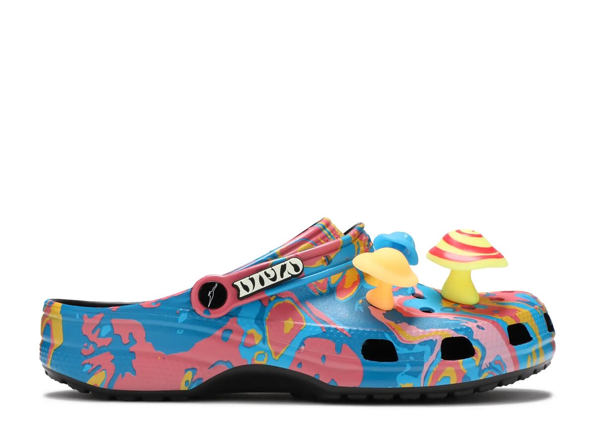 Diplo x Classic Clog ’Take a Walk on the Weird Side’ Diplo x Classic Clog ’Take a Walk on the Weird Side’