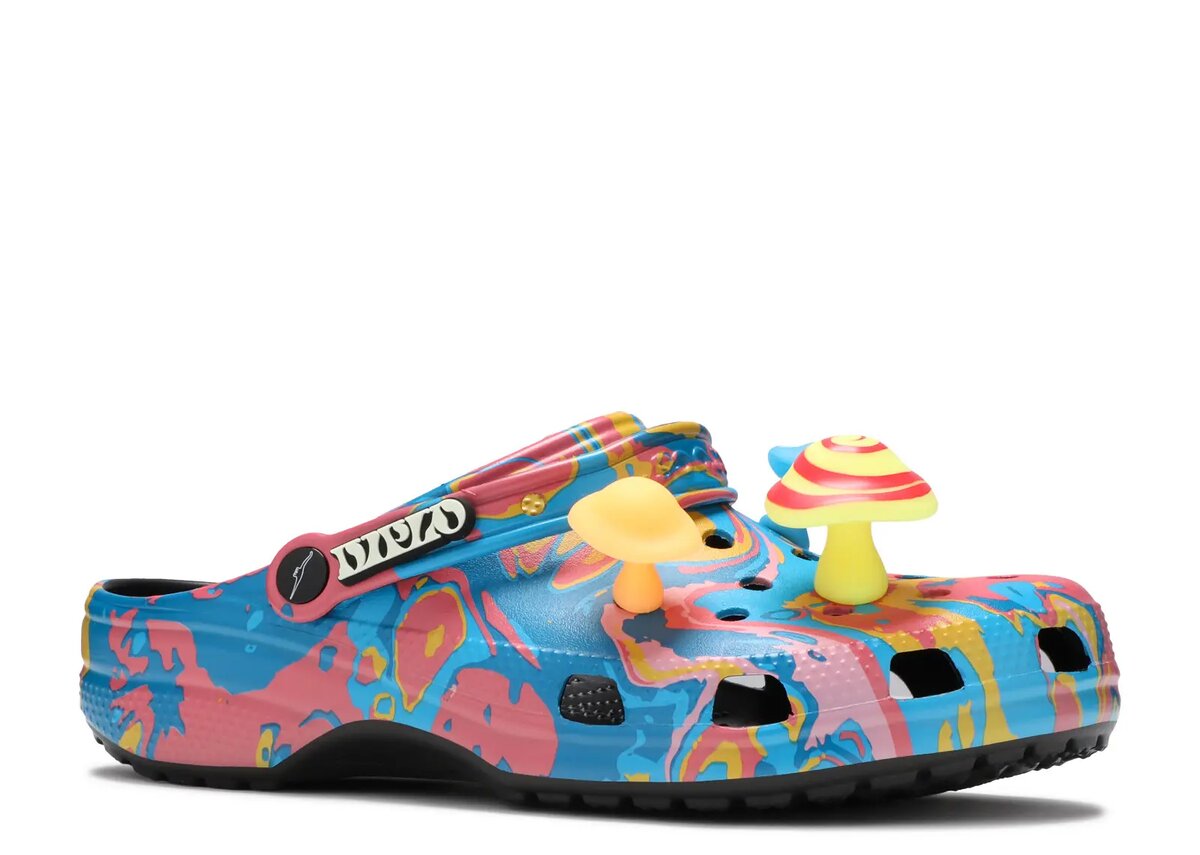 Diplo x Classic Clog ’Take a Walk on the Weird Side’ Diplo x Classic Clog ’Take a Walk on the Weird Side’