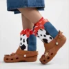 Disneyn ja Pixarin Toy Story -elokuvan Jessie-saappaat