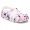 Klassiset Tie-Dye -kuvioiset Classic Clog-kengät ”Garnet & Multi”