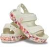 Lasten Crocband™ Cruiser Glow Confetti Band -sandaali. Lasten Crocband™ Cruiser Glow Confetti Band -sandaali.