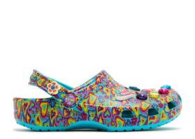 Lisa Frank x Classic Clog Kids ’Digital Aqua Multi Hearts’
