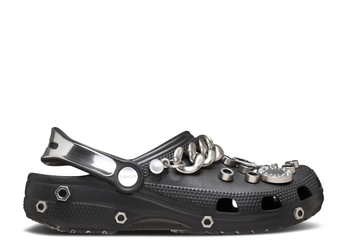 Louane x Classic Clog ”Black Metallic Silver Chain” Louane x Classic Clog ”Black Metallic Silver Chain”