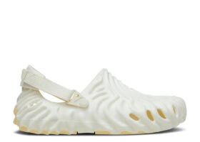 Salehe Bembury x Pollex Clog ”Borealis” ComplexCon-yksinoikeus