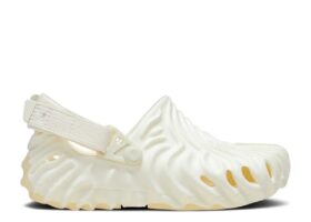 Salehe Bembury x Pollex Clog Kids ’Borealis’