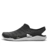 Swiftwater Wave -sandaalit ”Wave Black Pearl White”